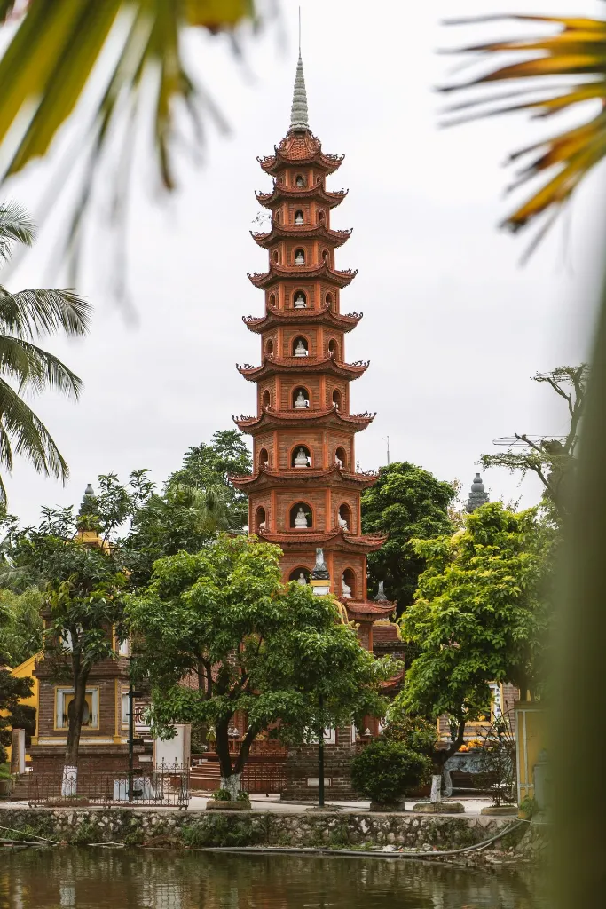 Vietnam Highlights Tour Package