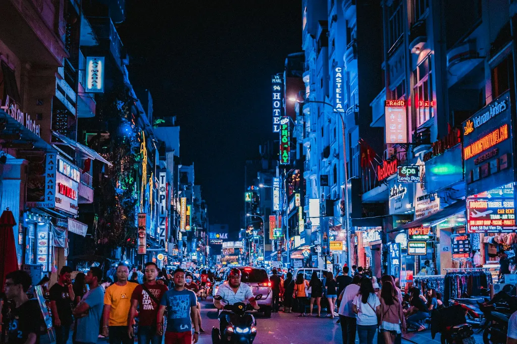 Hanoi Halong Bay Ho Chi Minh City Vietnam Tour Package
