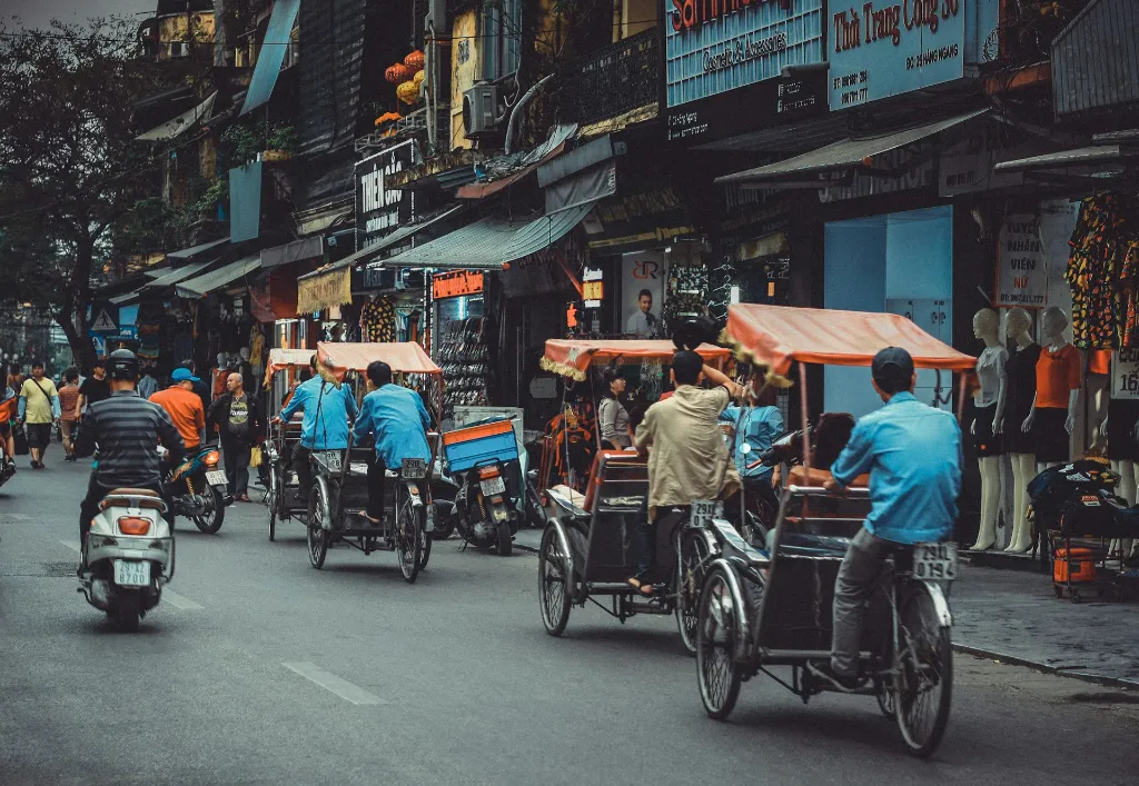 Hanoi Halong Bay Ho Chi Minh City Vietnam Tour Package