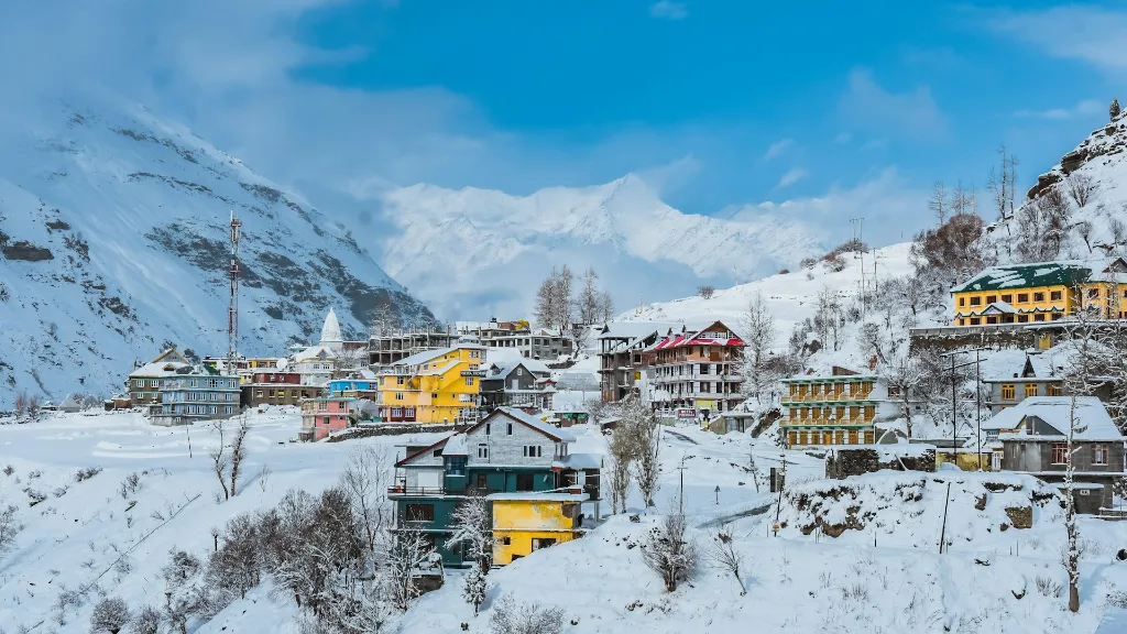 Manali Tour Package From Delhi by Volvo